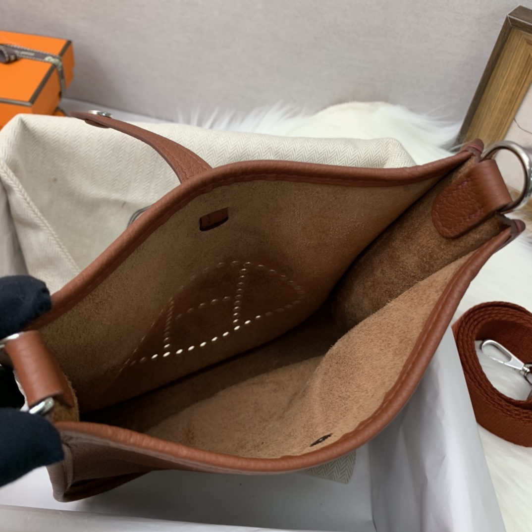 에르메스 미니 에블린16 모리스골드 은장 끌레망스 가죽